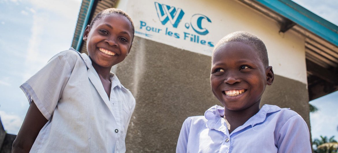 Une école sur trois dans le monde ne dispose ni d’eau potable ni d’installations sanitaires de base